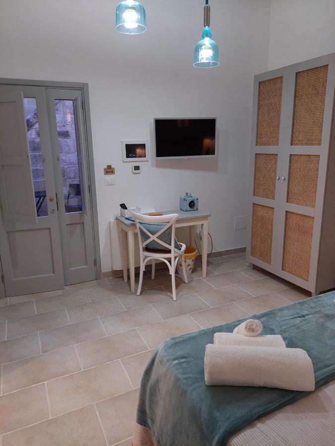 Dimora Assuntina Martano Bed & Breakfast Exterior photo